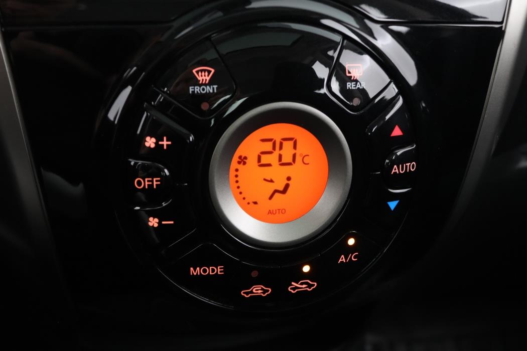 NISSAN Note 2014