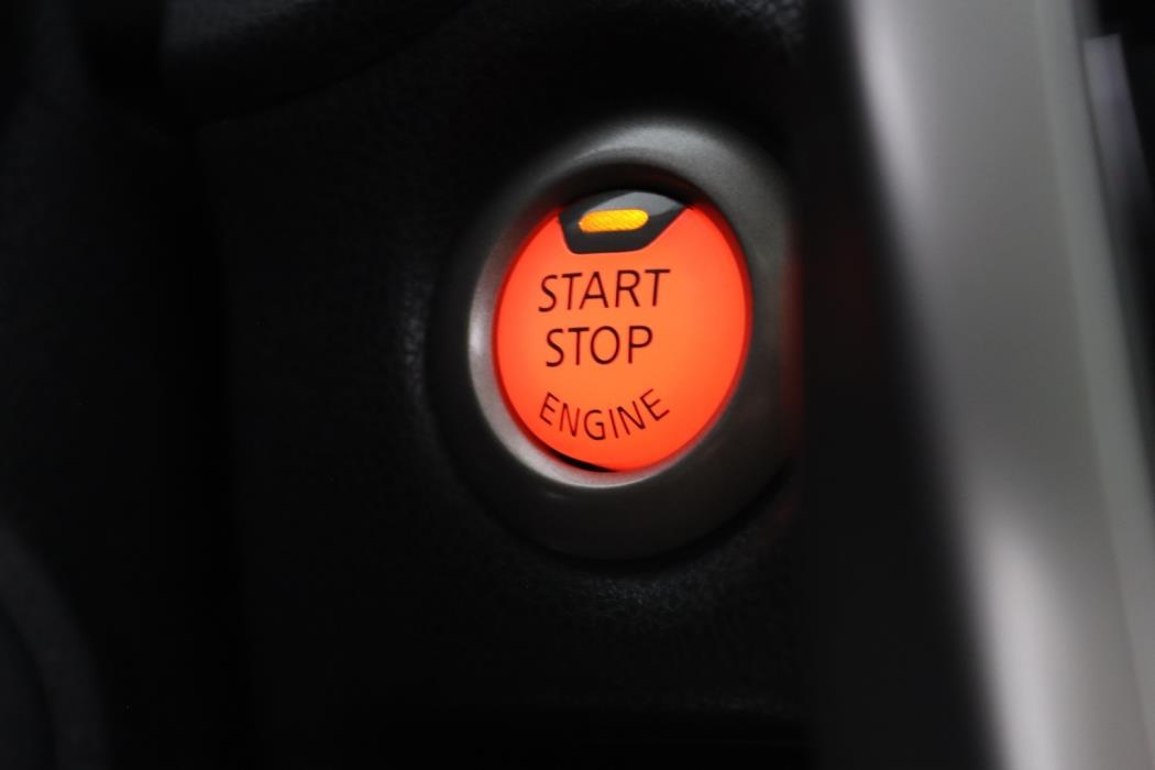 NISSAN Note 2014