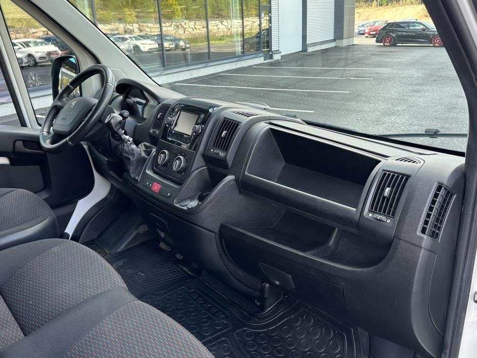 PEUGEOT Boxer 2020