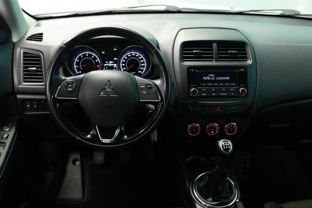 MITSUBISHI ASX 2017
