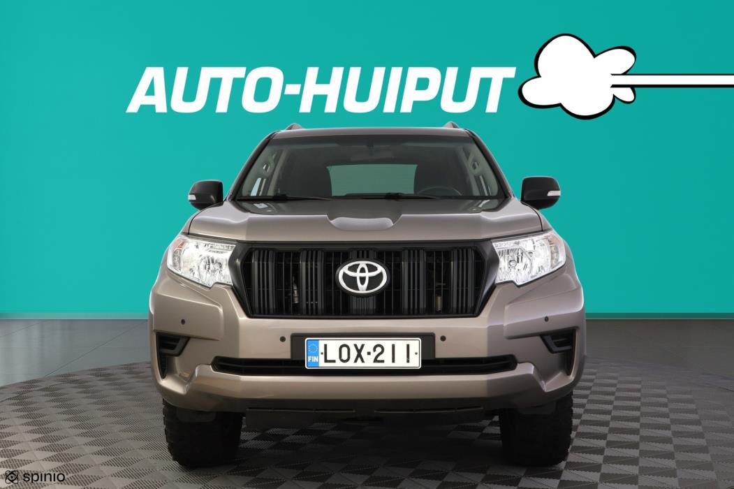 TOYOTA Land Cruiser 2019