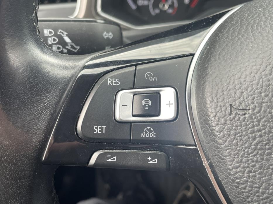 VOLKSWAGEN T-Roc 2018