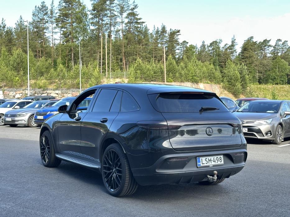 MERCEDES-BENZ EQC 2021