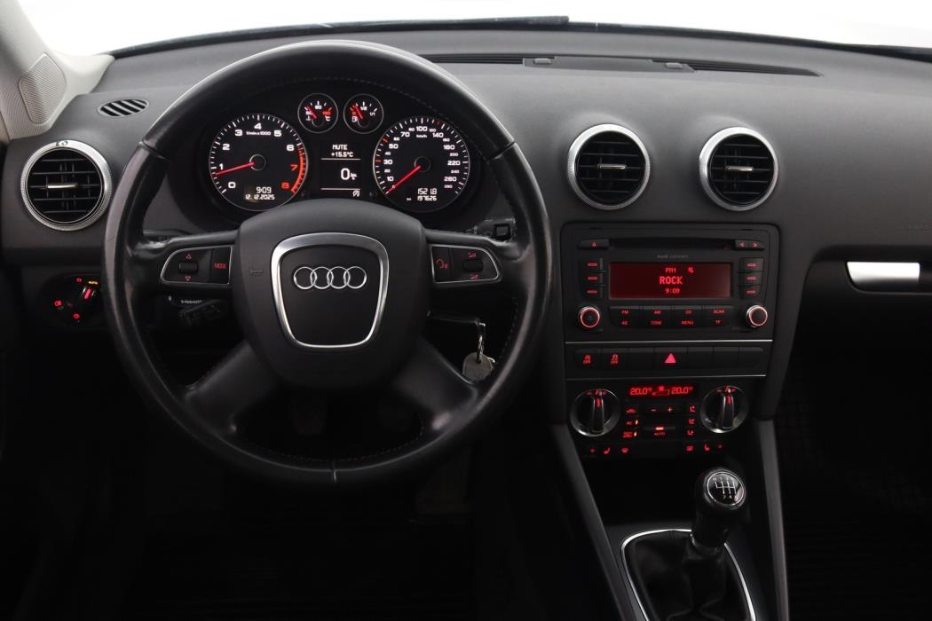 AUDI A3 2011