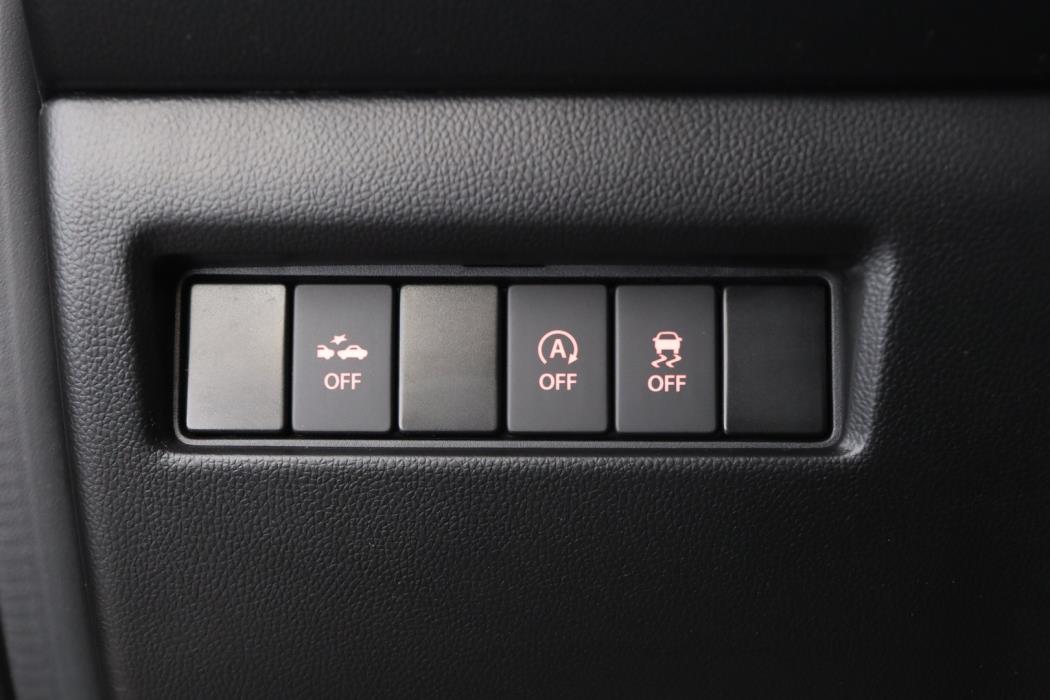 SUZUKI Swift 2024
