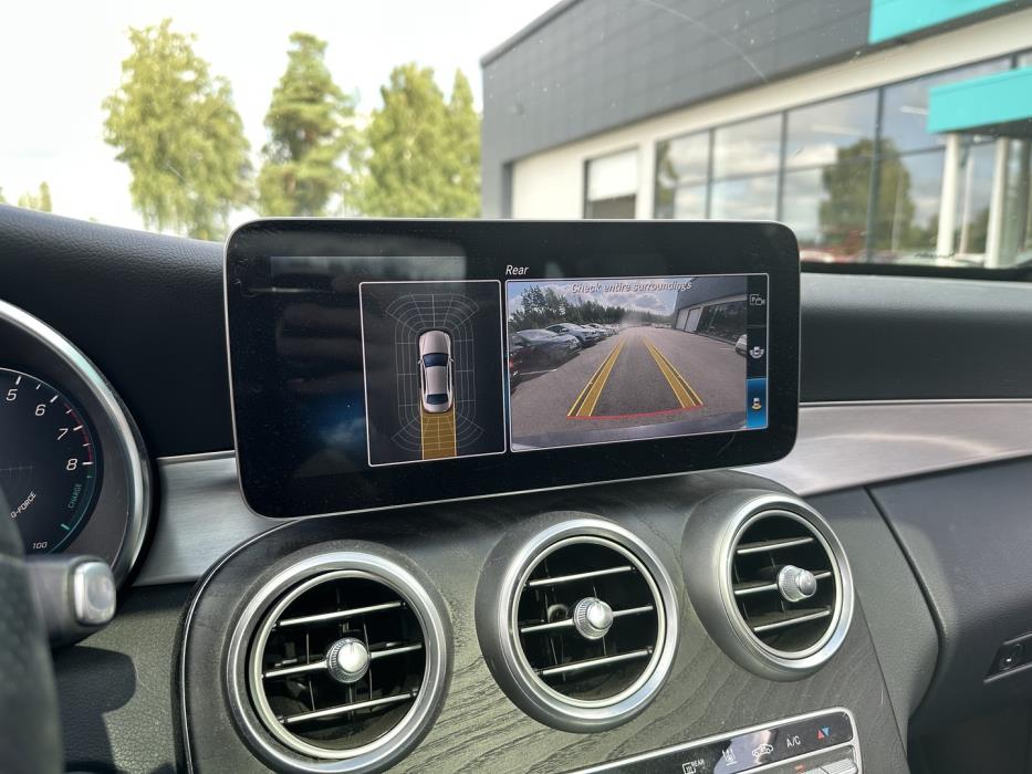 MERCEDES-BENZ C 2020