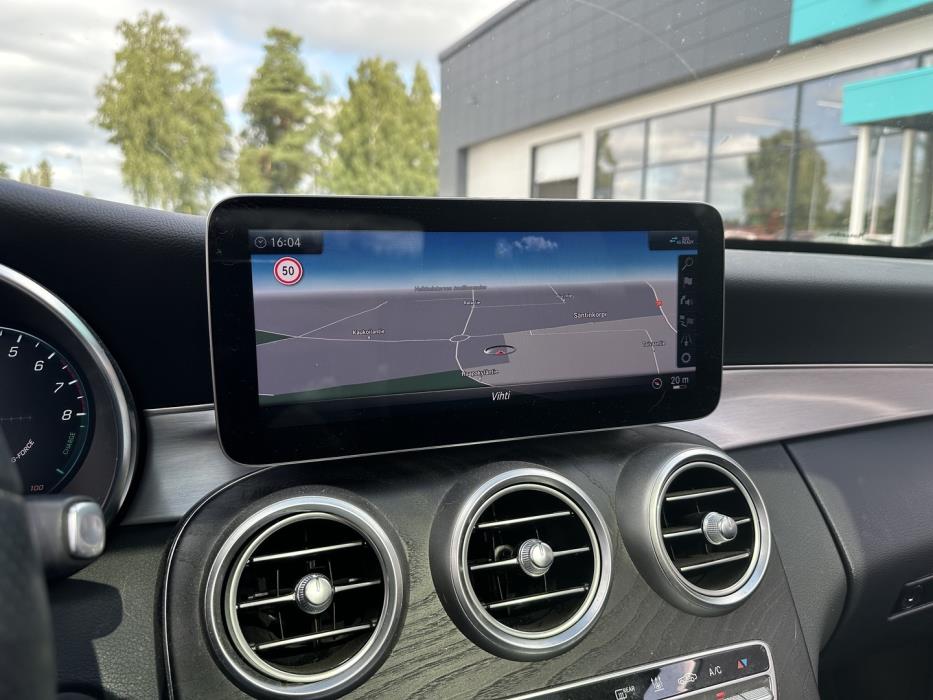 MERCEDES-BENZ C 2020