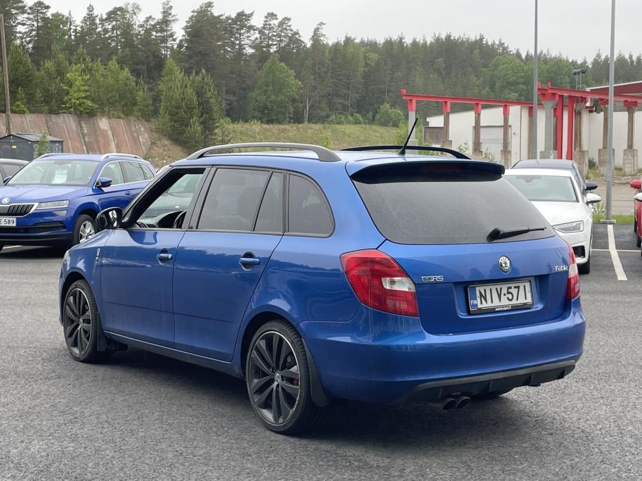 SKODA Fabia 2013