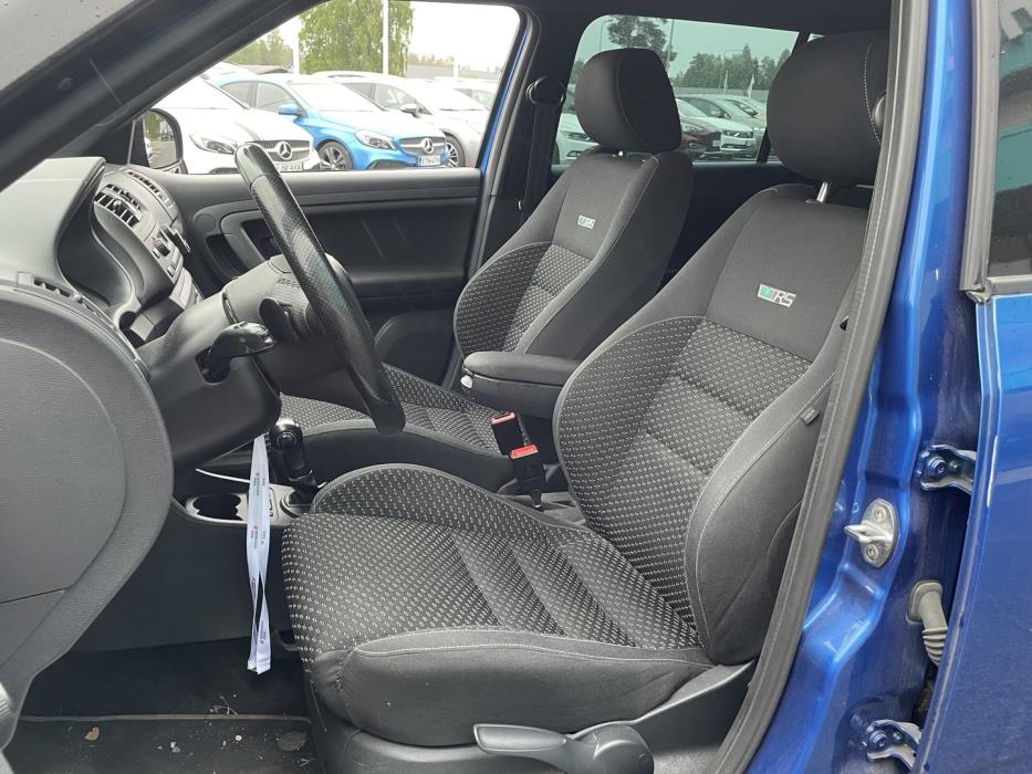 SKODA Fabia 2013
