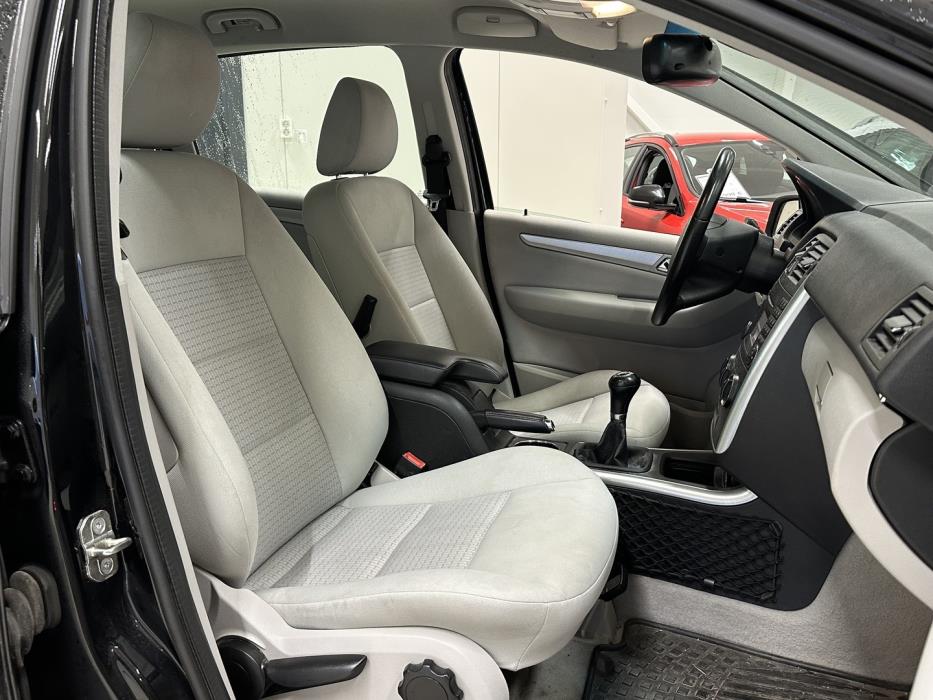 MERCEDES-BENZ B 2009