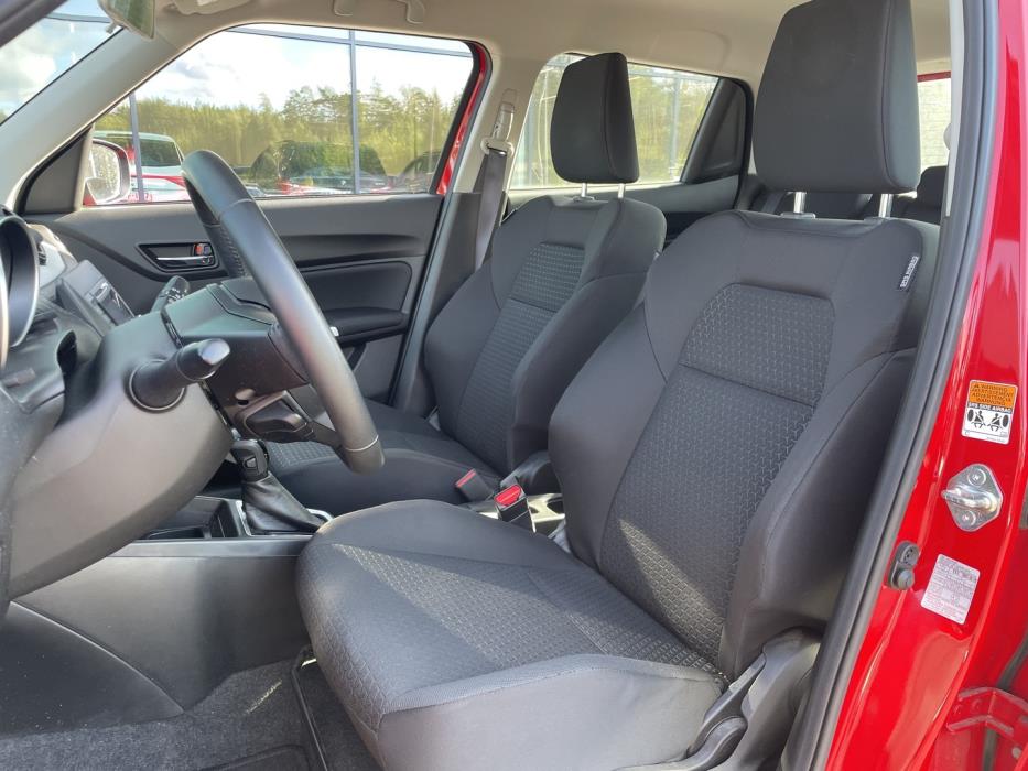 SUZUKI Swift 2023
