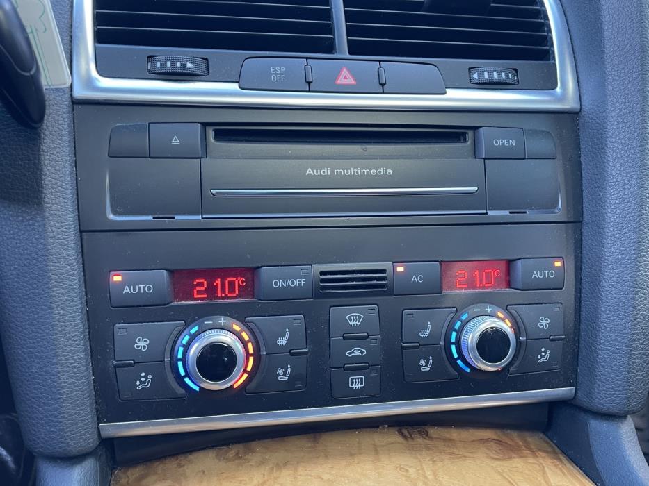 AUDI Q7 2010