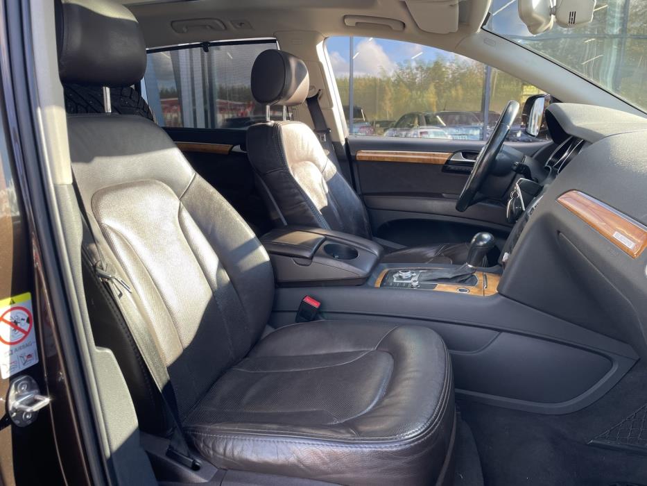 AUDI Q7 2010