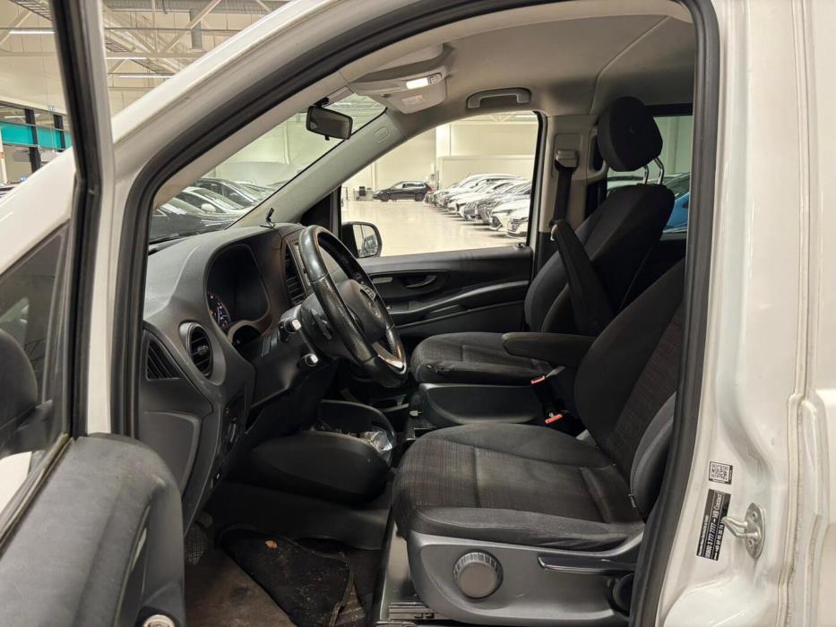 MERCEDES-BENZ Vito 2015