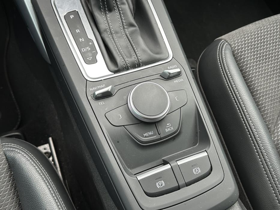 AUDI Q2 2018
