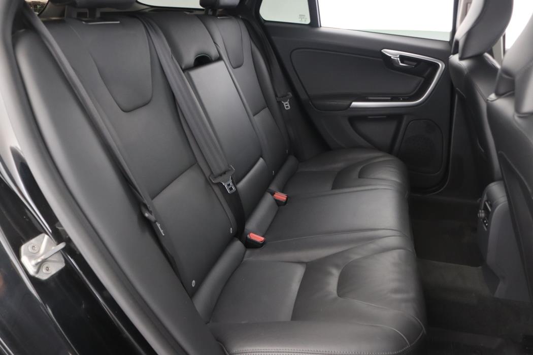 VOLVO V60 Cross Country 2018