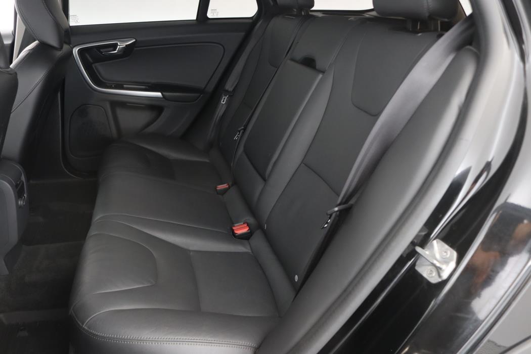 VOLVO V60 Cross Country 2018