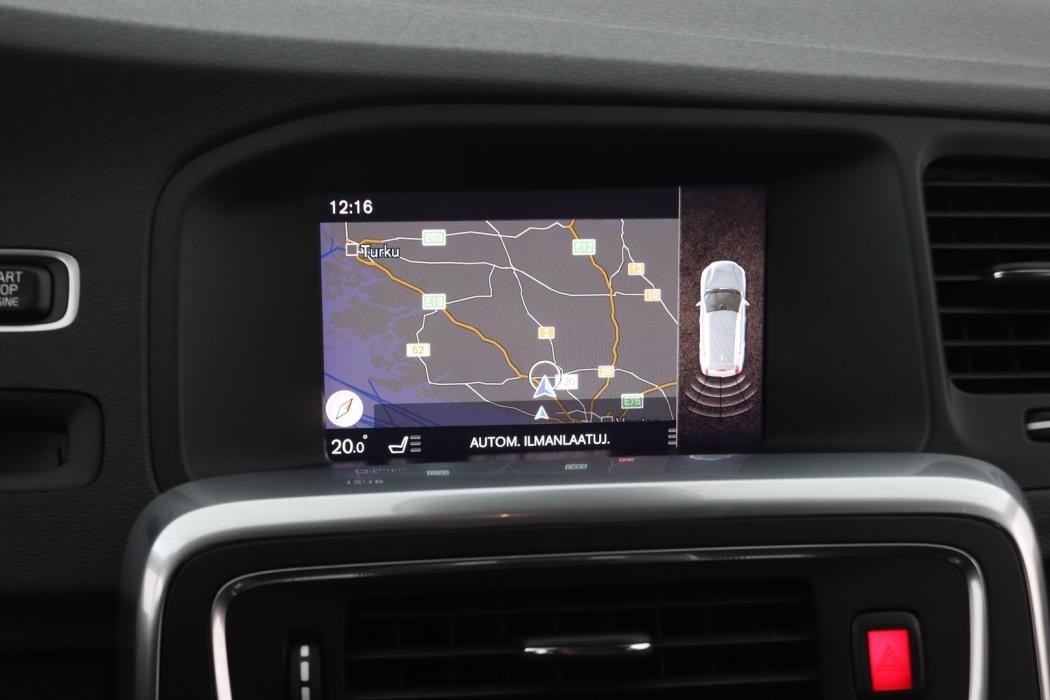 VOLVO V60 Cross Country 2018