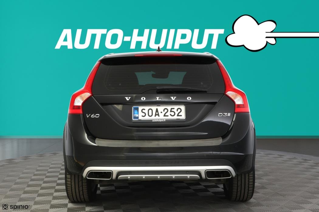 VOLVO V60 Cross Country 2018
