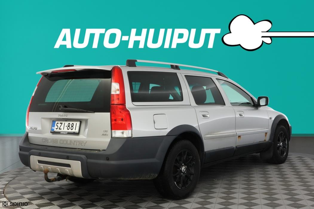 VOLVO XC70 2005