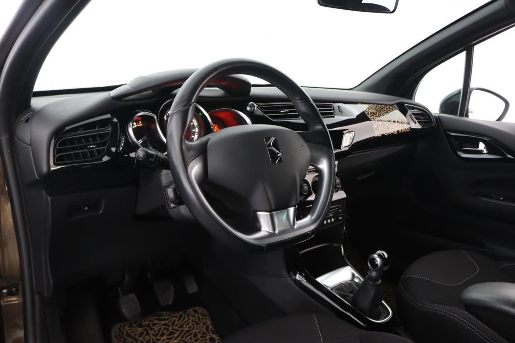 CITROEN DS3 2012