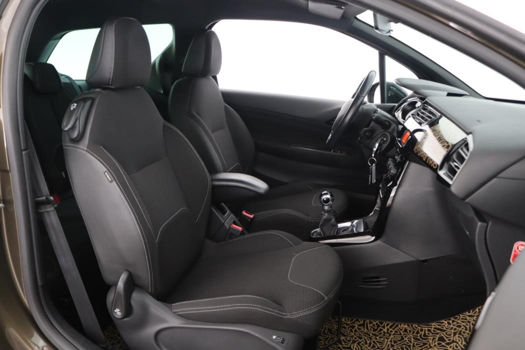 CITROEN DS3 2012