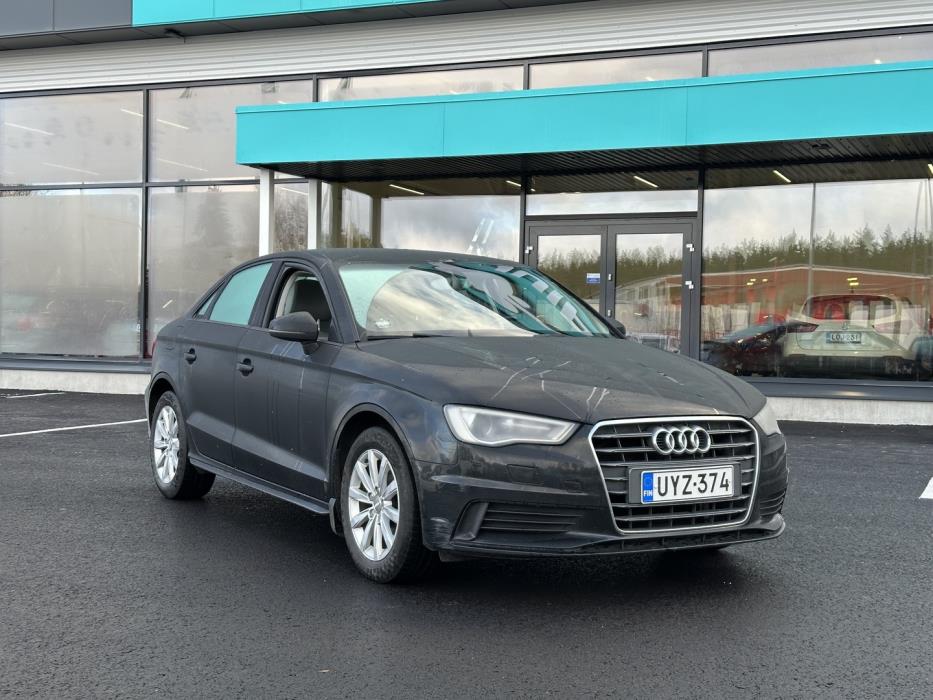 AUDI A3 2015