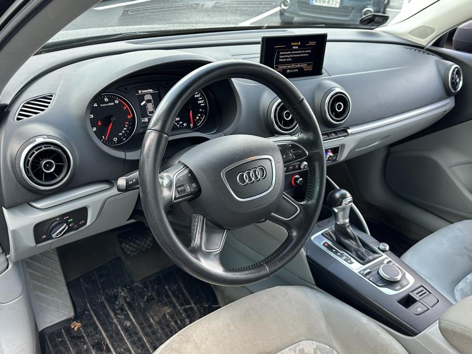 AUDI A3 2015