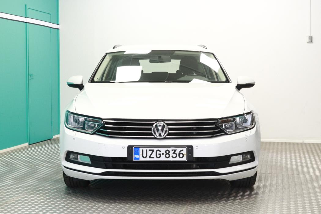 VOLKSWAGEN Passat 2017