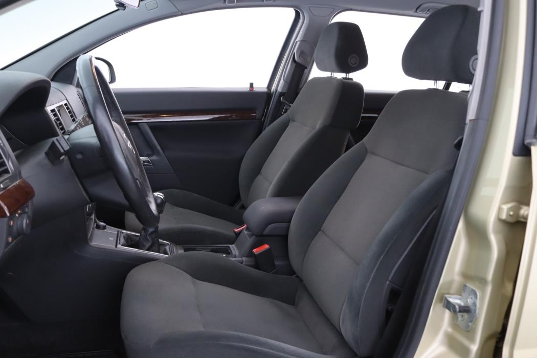 OPEL Vectra 2005