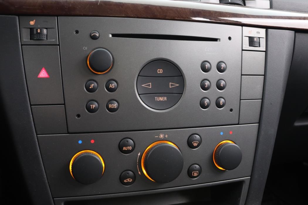 OPEL Vectra 2005