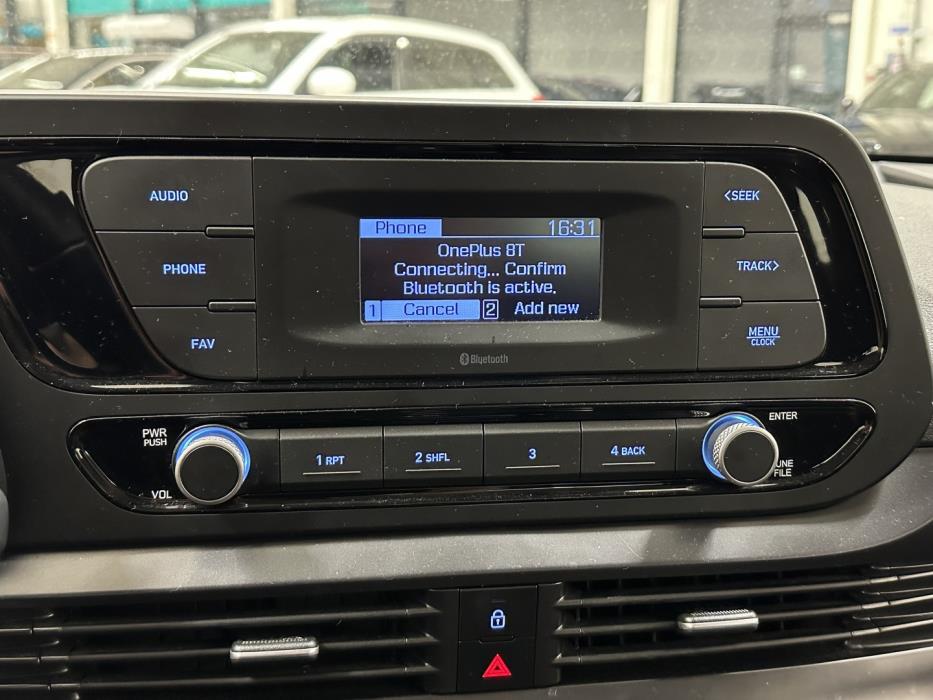 HYUNDAI i20 Hatchback 2021