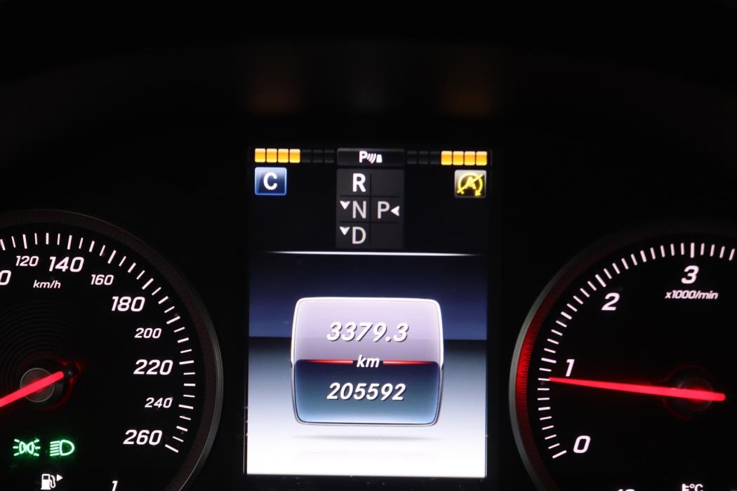 MERCEDES-BENZ C 2017