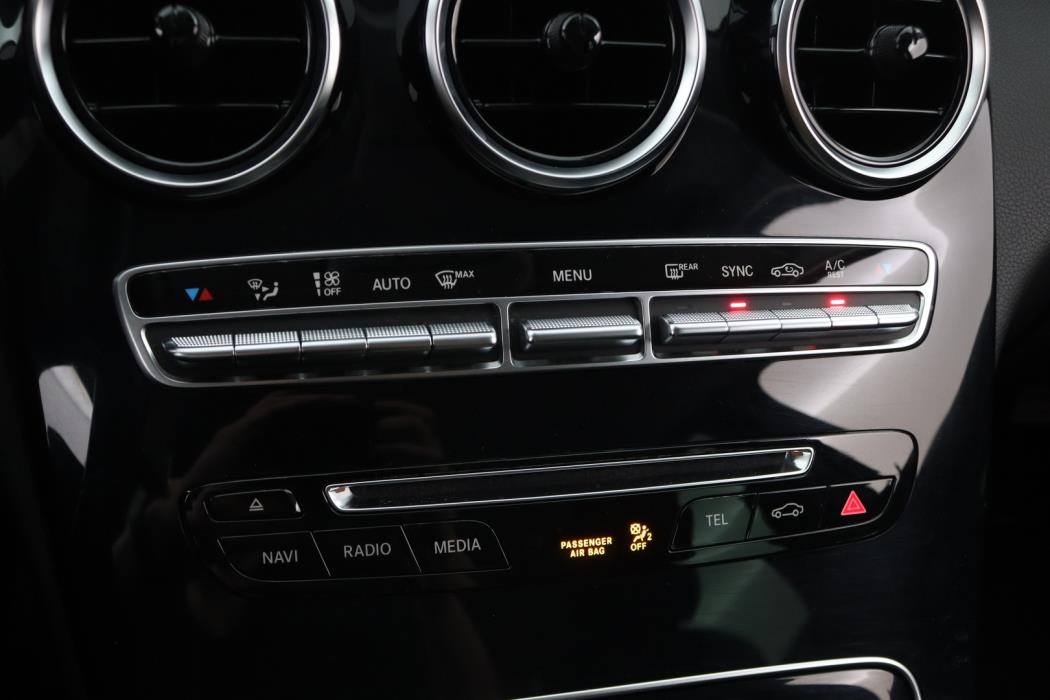 MERCEDES-BENZ C 2017