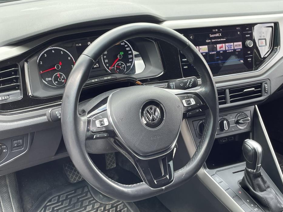 VOLKSWAGEN Polo 2019