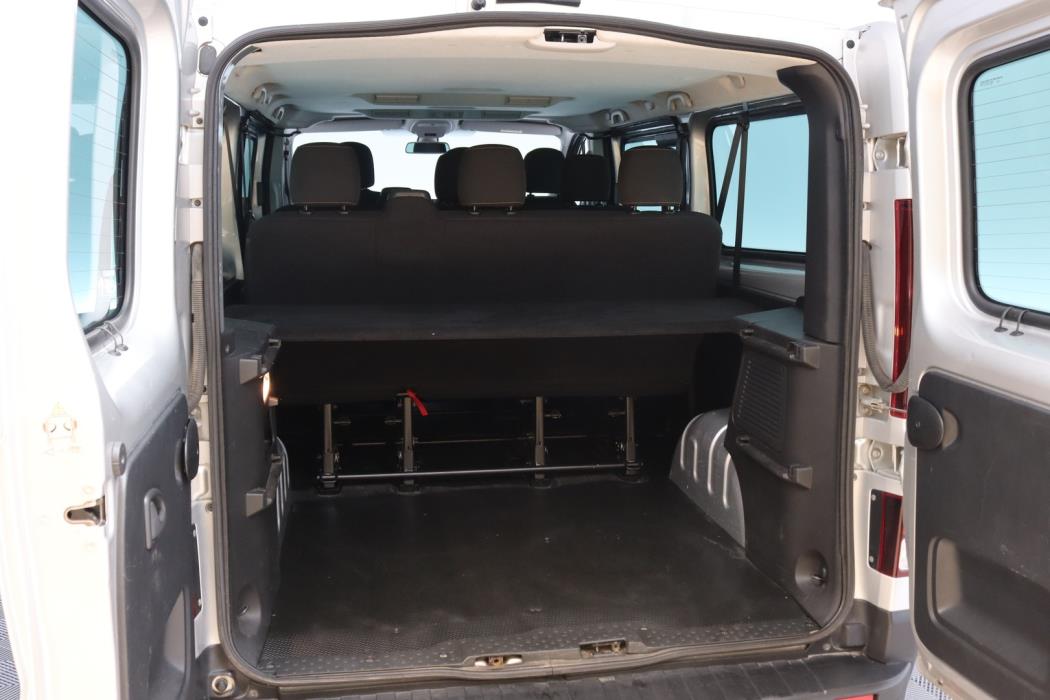 RENAULT Trafic Passenger 2017