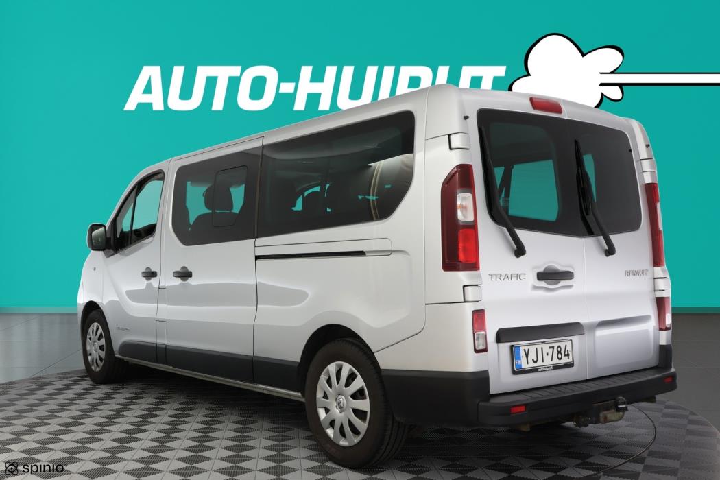 RENAULT Trafic Passenger 2017