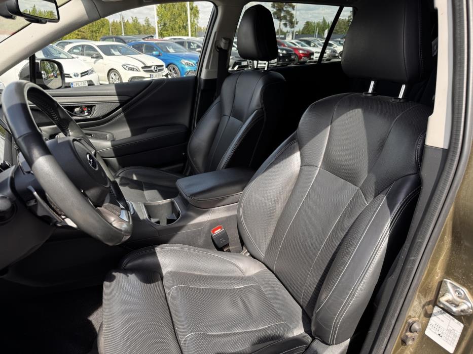SUBARU Outback 2022