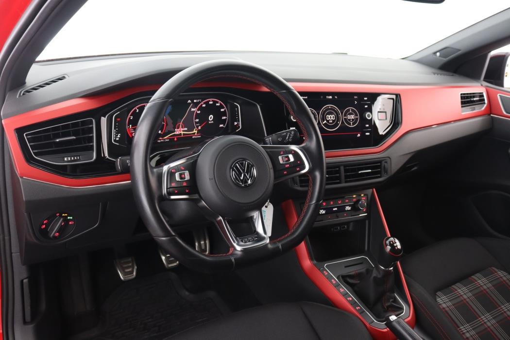VOLKSWAGEN Polo 2019