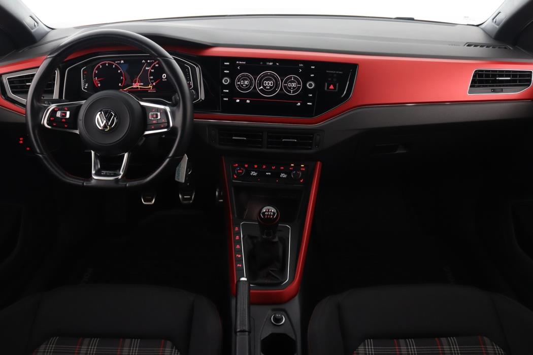 VOLKSWAGEN Polo 2019