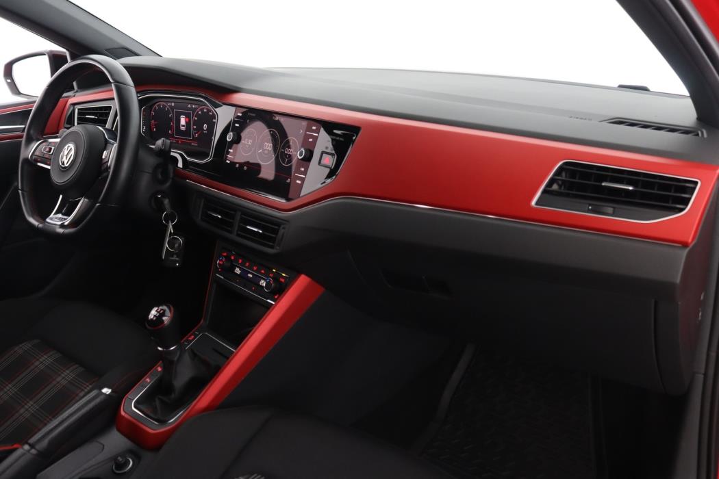VOLKSWAGEN Polo 2019