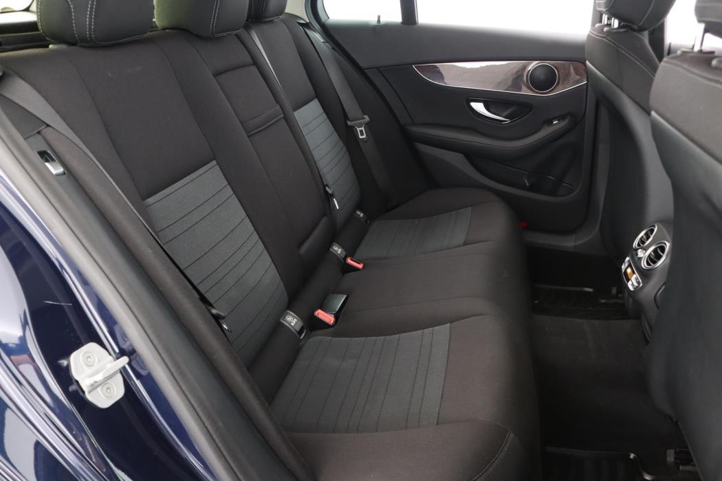 MERCEDES-BENZ C 2015
