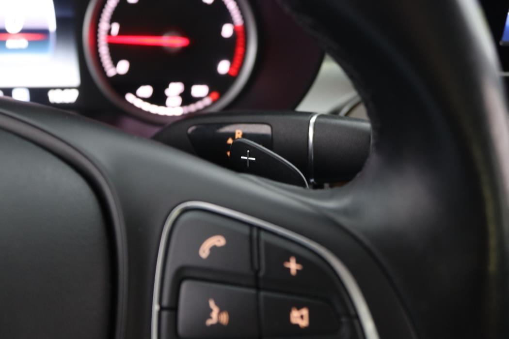 MERCEDES-BENZ C 2015