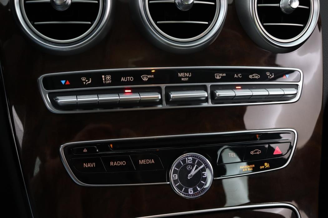 MERCEDES-BENZ C 2015