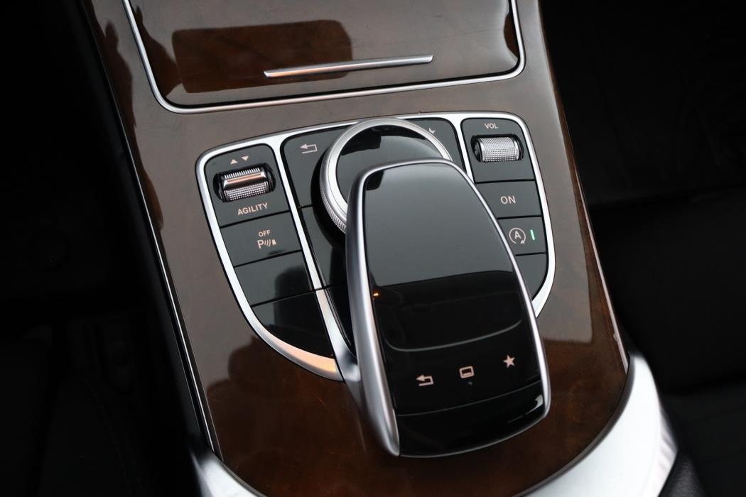 MERCEDES-BENZ C 2015