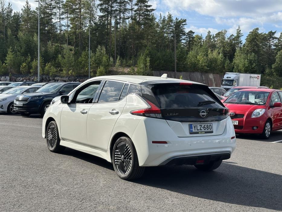 NISSAN Leaf 2023