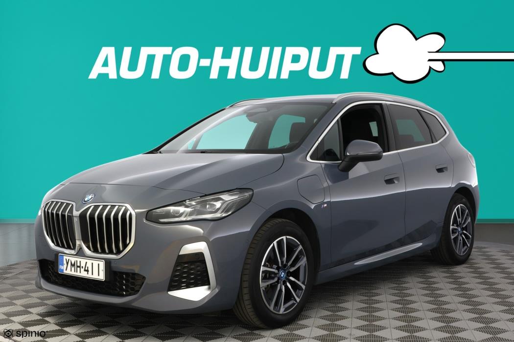 BMW 225 2024