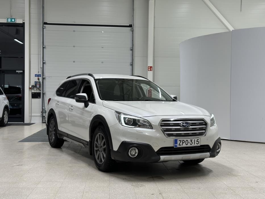 SUBARU OUTBACK 2016