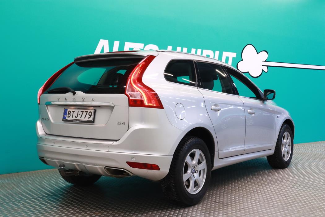 VOLVO XC60 2015