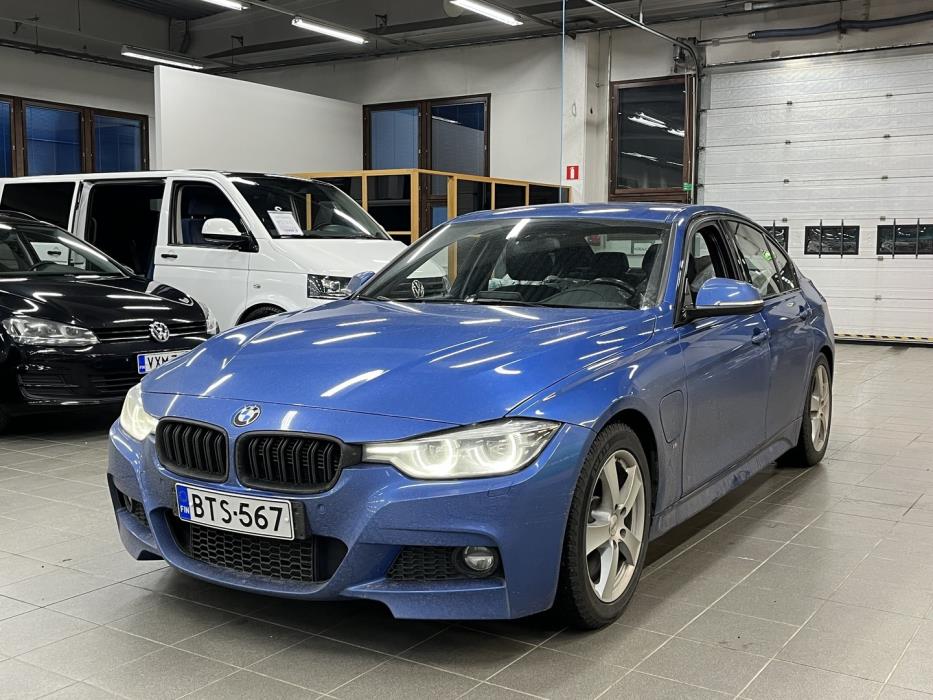 BMW 330 2017
